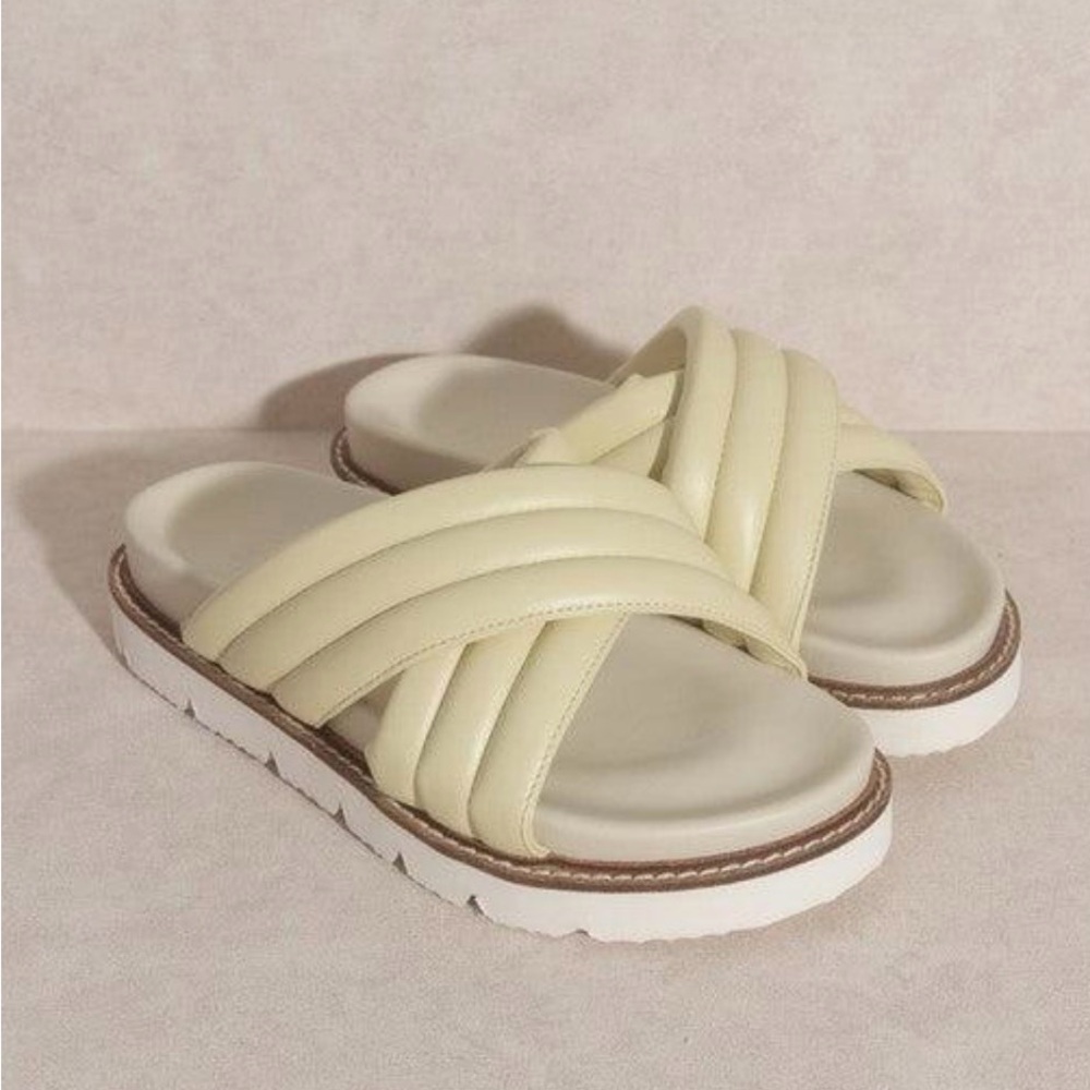 Oasis society grace puffed slide - lime green
